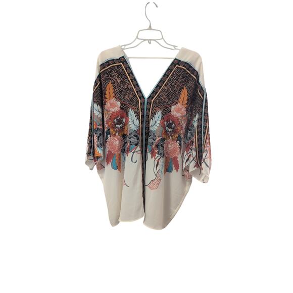 Rose + Olive Tops - Rose + Olive Flowy Floral Top | Size 1X | Navy & Orange